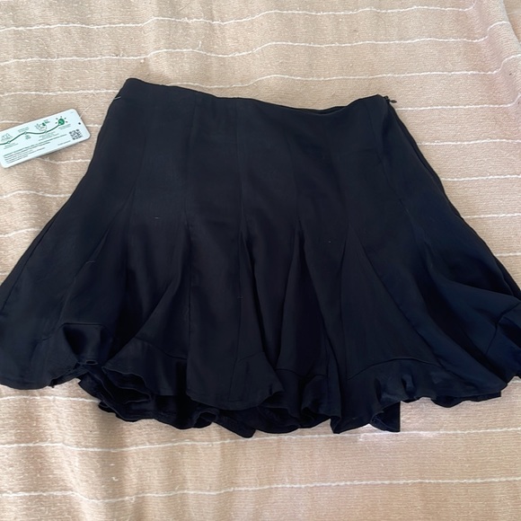 NWT Forever 21 Mini Skirt - Picture 7 of 13